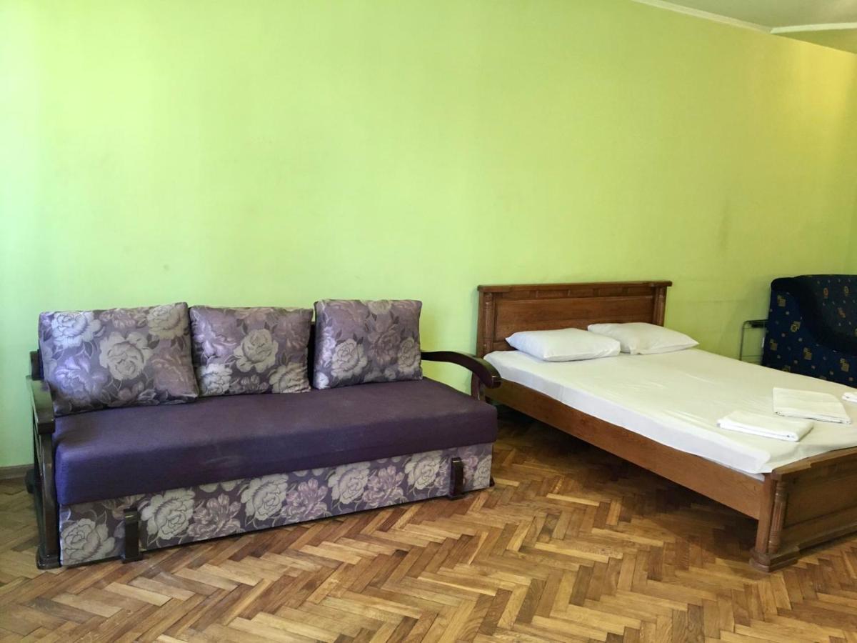 Svobody, Apartments Near The Opera Lviv Extérieur photo